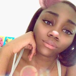 Meet your Posher, Jakaya